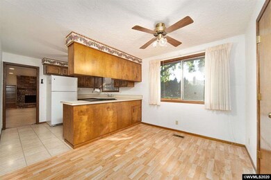 6924 Pierce Dr N, Keizer, OR 97303 - photo 7