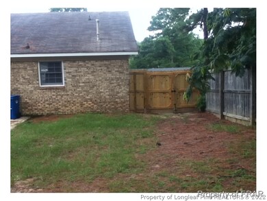 224 Brewster Dr, Fayetteville, NC 28303 - photo 2