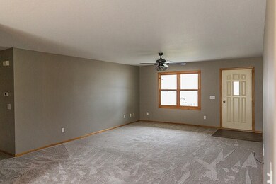 1004 Abbey Ln, Bluffton, IN 46714 - photo 7