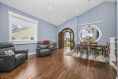 21373 Sail Bay Dr Cassopolis-large-010-0