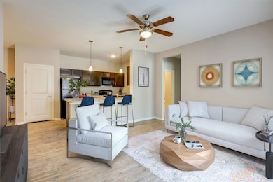 Jefferson Landing, Louisville, KY 40219 - photo 3