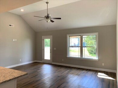 445 Preserve Cir, Manchester, TN 37355 - photo 2