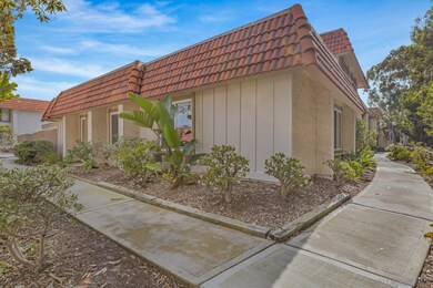 3027 Via Amador, Carlsbad, CA 92010 - photo 2