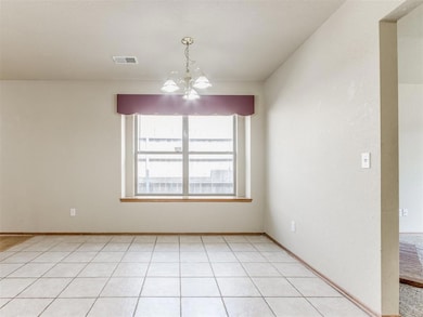 10833 Ohara Ln, Oklahoma City, OK 73130 - photo 5