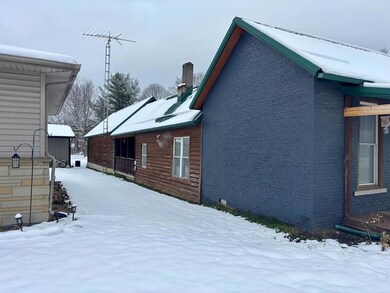 310 W Main St, Bainbridge, OH 45612 - photo 5