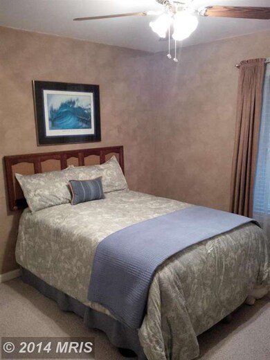 1643 Chesapeake Ln, Edgewater, MD 21037 - photo 7