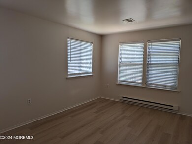 38D Easton Dr unit 61, Whiting, NJ 08759 - photo 5