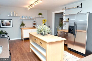 7370 Pershing Place, Marriottsville, MD 21104 - photo 5