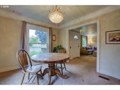 486 N Ivy St, Canby, OR 97013 - photo 5