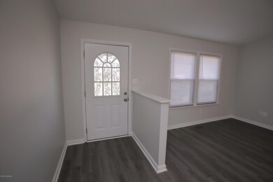 6914 Beard Ct, Louisville, KY 40228 - photo 5