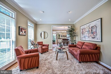 26124 Talamore Dr, Chantilly, VA 20152 - photo 5