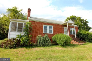 29097 Old Valley Pike, Strasburg, VA 22657 - photo 2