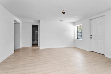 16016 Green Manor Dr unit A, Humble, TX 77396 - photo 3