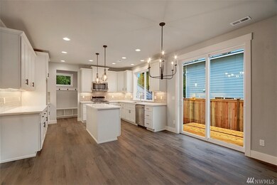 8810 223rd Place SW, Edmonds, WA 98026 - photo 6