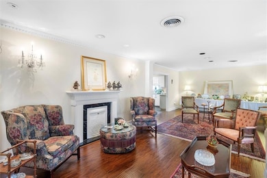 formal living/dining