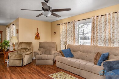 19910 W State Route 105, Elmore, OH 43416 - photo 5