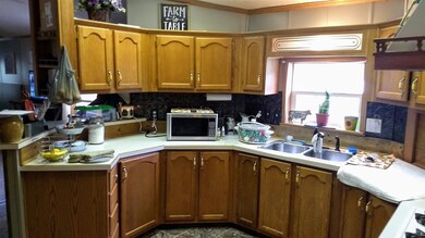 1165 N Wolf Rd, Bloomfield, IN 47424 - photo 6