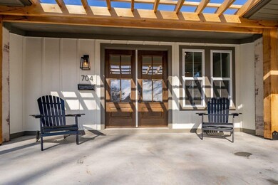 704 NW 5th St, Bentonville, AR 72712 - photo 2