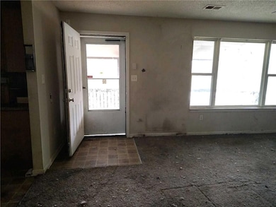 1909 S Ellison Way, Independence, MO 64050 - photo 2