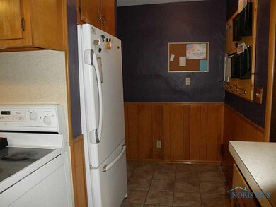 408 West St, Genoa, OH 43430 - photo 5