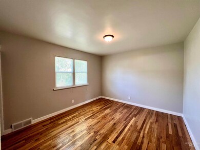 2018 Miller Ave, Burley, ID 83318 - photo 5