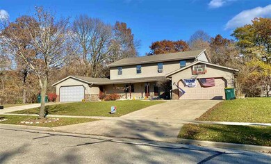 488 Olympic Dr unit 490, Slinger, WI 53086 - photo 3