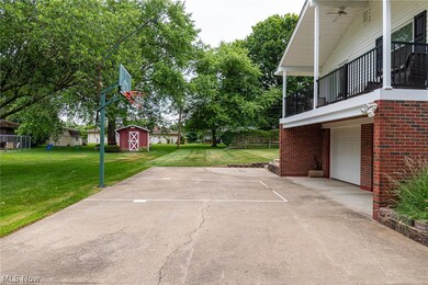 1636 Tuscarawas Ave, Coshocton, OH 43812 - photo 3