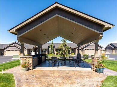 1740 Central Ave unit A, Wenatchee, WA 98801 - photo 4