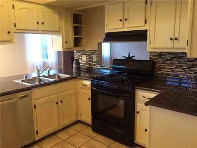 15307 Mineral Ct, Horizon City, TX 79928 - photo 3