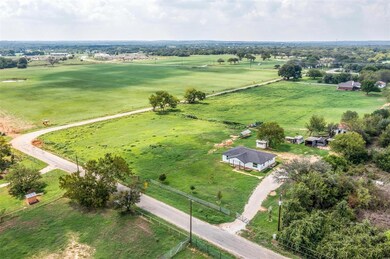 641 Springfield Rd, Springtown, TX 76082 - photo 2