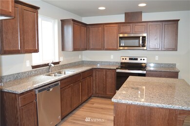 416 S Kansas Loop, East Wenatchee, WA 98802 - photo 6