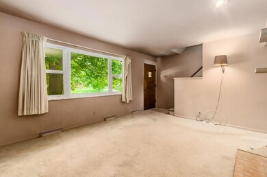 K_291_Highfield_Dr013