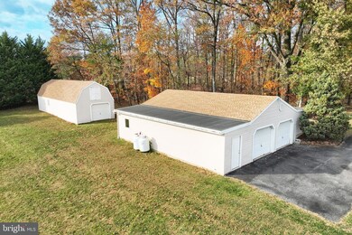 5125 Pine View Dr, Glen Rock, PA 17327 - photo 4