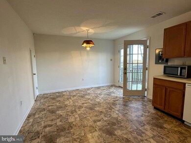 606 Tudor Dr, Winchester, VA 22603 - photo 5