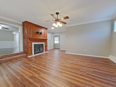 1944 Robin Rd, North Augusta, SC 29841 - photo 3