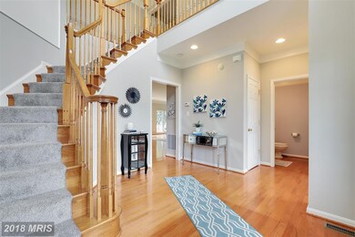 812 Lamoka Dr, Odenton, MD 21113 - photo 4