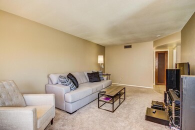 Lancaster - 9822 (5)