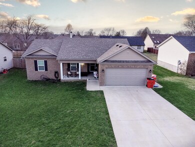 120 Hogan Dr, Frankfort, KY 40601 - photo 2