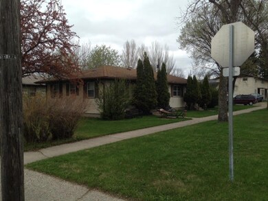 1216 S 15th St, Grand Forks, ND 58201 - photo 6