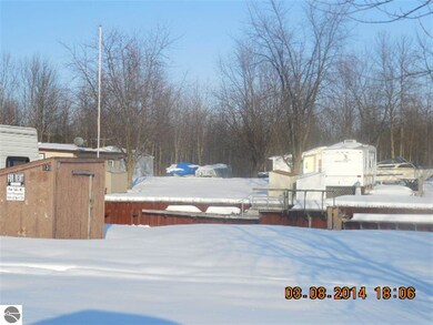 #136 Sleepy Oaks, Au Gres, MI 48703 - photo 4