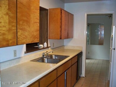 5805 Buckley Dr, Jacksonville, FL 32244 - photo 4