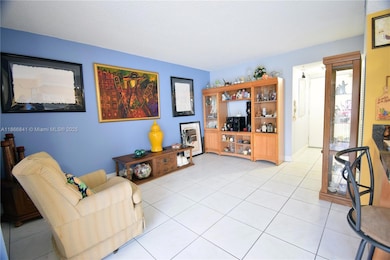 9301 SW 4th St unit 114E, Miami, FL 33174 - photo 4