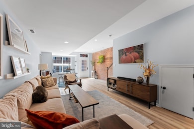 370 E Hector St, Conshohocken, PA 19428 - photo 6