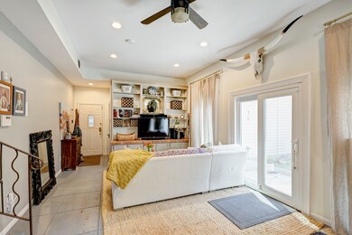 1533 Harold St, Houston, TX 77006 - photo 6