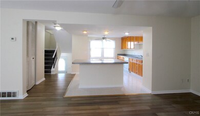 8394A Shallowcreek Rd unit A, Liverpool, NY 13090 - photo 7