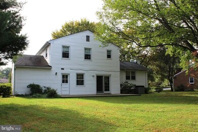 1214 Wine Spring Ln, Towson, MD 21204 - photo 5