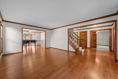 2248 Aster Ct, Naperville, IL 60565 - photo 6