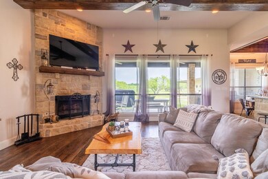 Breathtaking views while you enjoy family time!