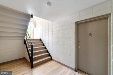 208 Park Terrace Ct SE unit 45, Vienna, VA 22180 - photo 4