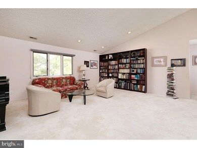 408 Chanticleer, Cherry Hill, NJ 08003 - photo 3